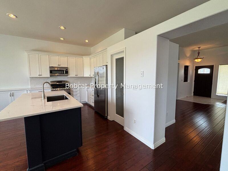 1626 Evergreen Dr - Photo 5 of 47