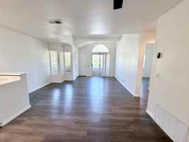 featured image of 1377 Oakdale Ave