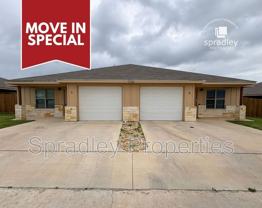 1044 Edwards Dr Apt A #Apt A - Photo 1 of 1