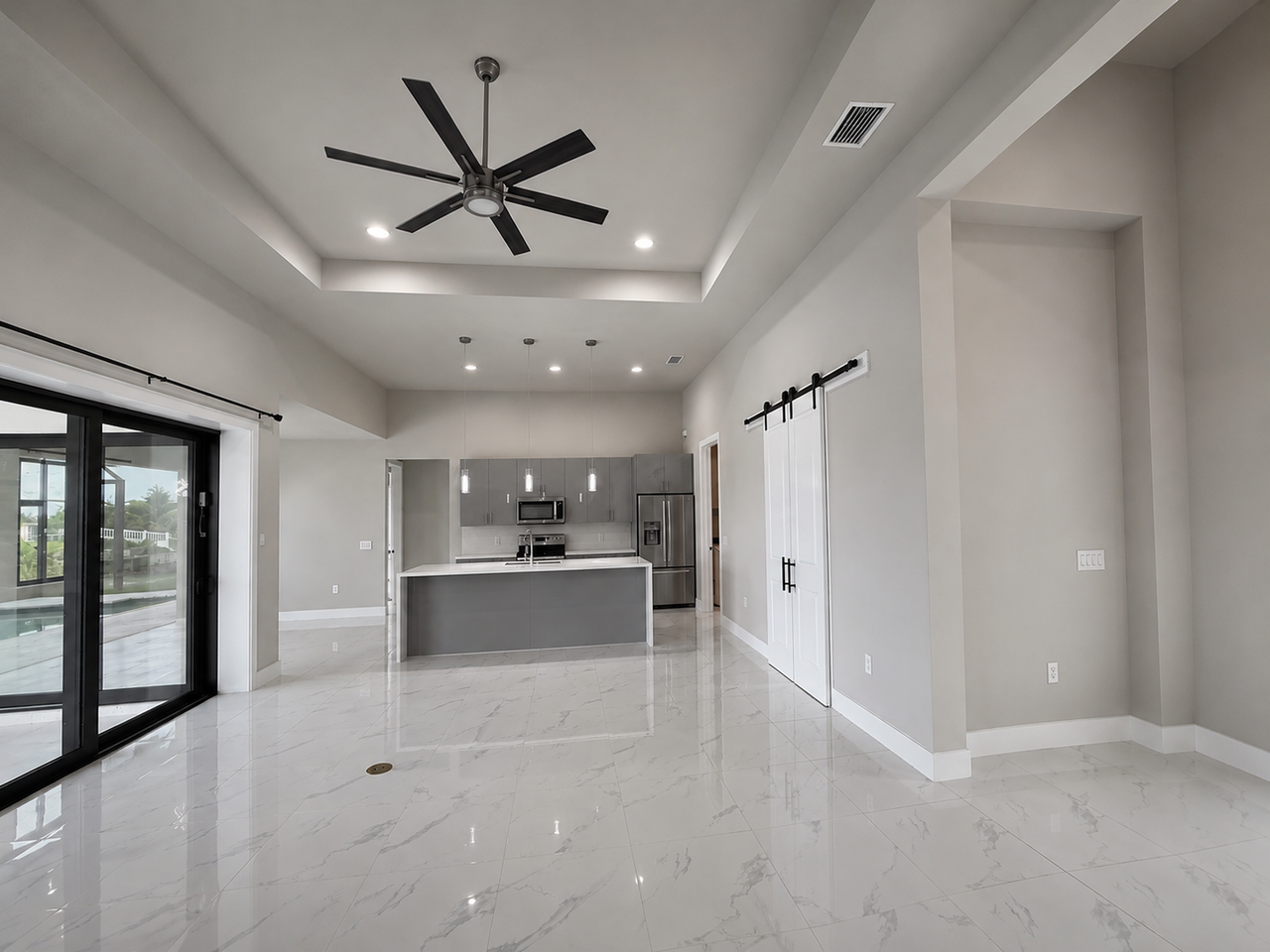 1912 Sw 13th St - Photo 4 of 28