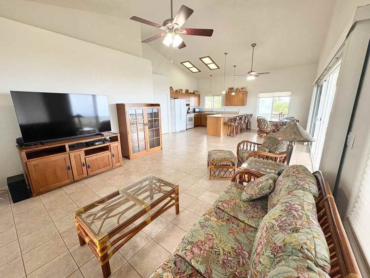 73-4323 Oneone St - Photo 2 of 17