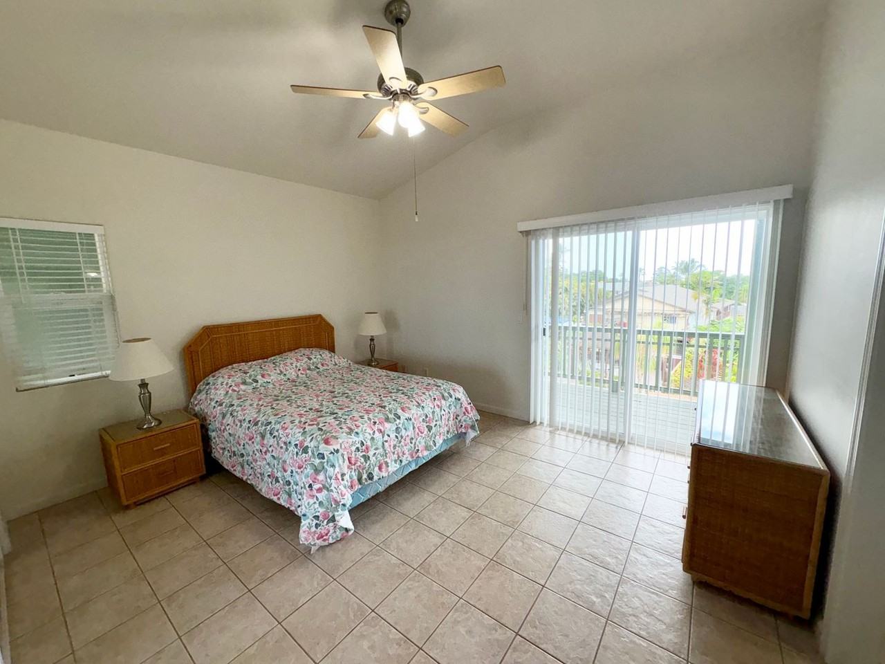 73-4323 Oneone St - Photo 7 of 17