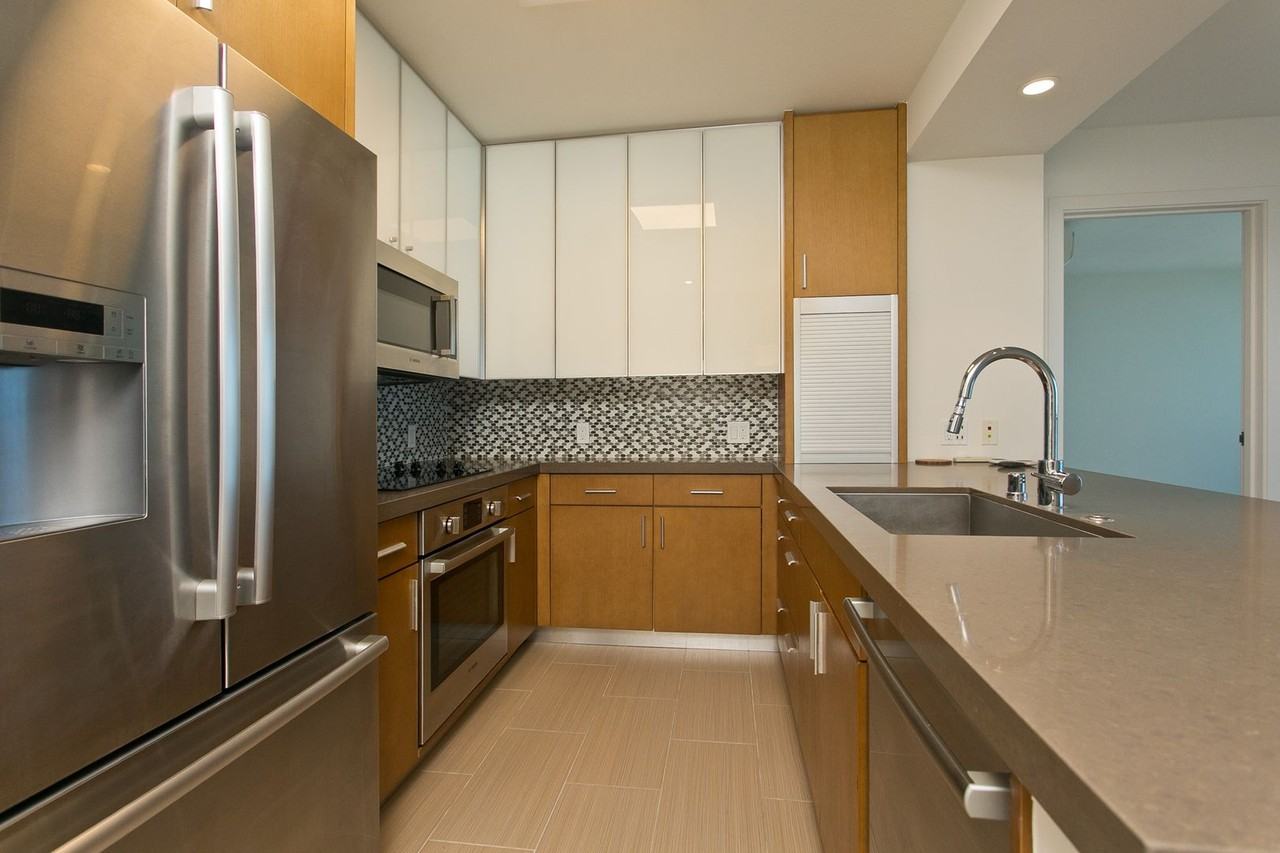 600 Ala Moana Blvd #4207 - Photo 5 of 25