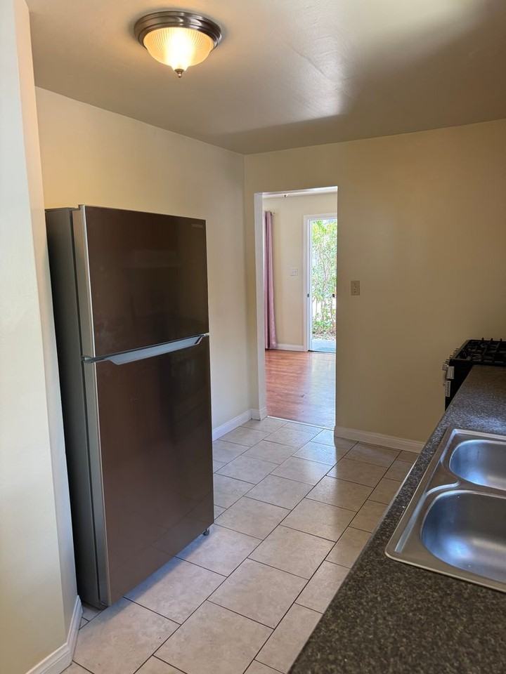 130 N Poli St - Photo 5 of 8