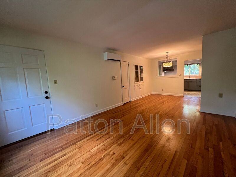 240 Kimberly Ave #2 - Photo 4 of 14
