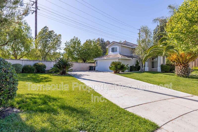 31686 Corte Avalos - Photo 2 of 20