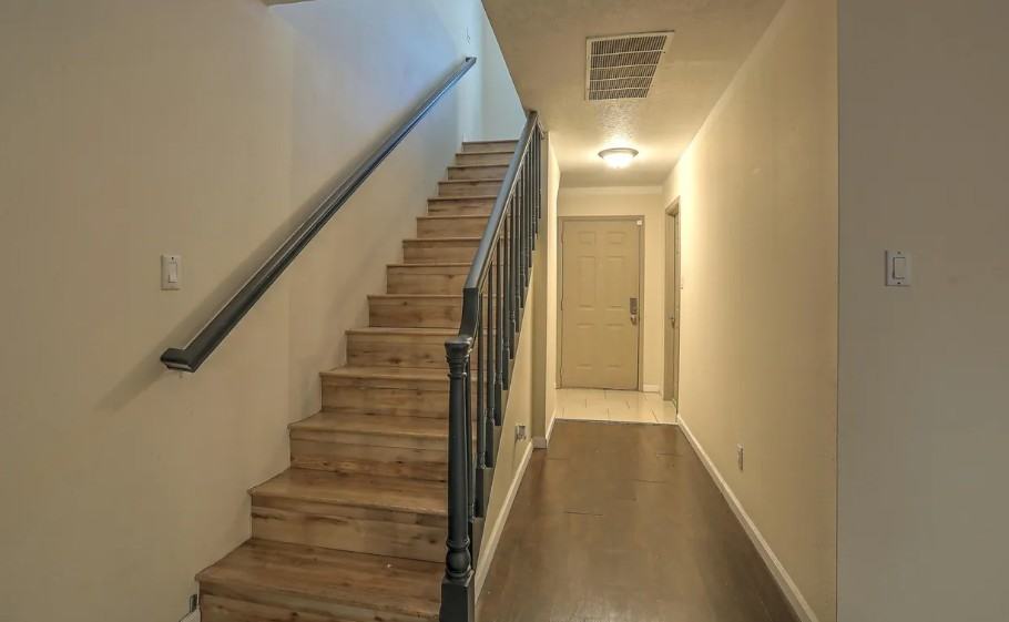 3035 Bright Star Dr Nw #1 - Photo 4 of 19