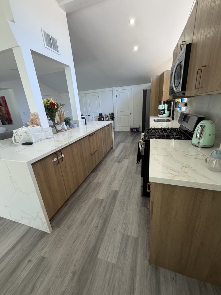 6445 Oakdale Ave #NA - Photo 4 of 11