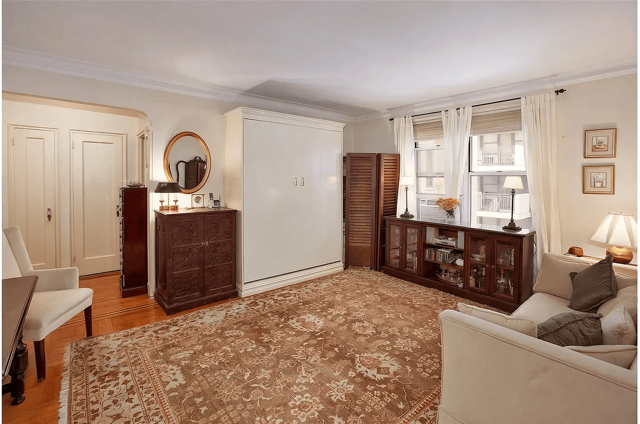 49 W 96th St #5D - Photo 2 of 7