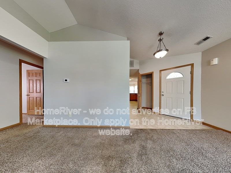 3648 Ashridge St - Photo 6 of 30