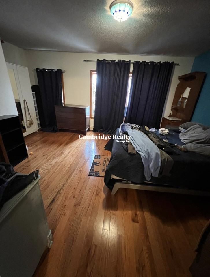18 Bonair St #2 - Photo 7 of 14