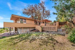 featured image of 3155 Lafayette Dr