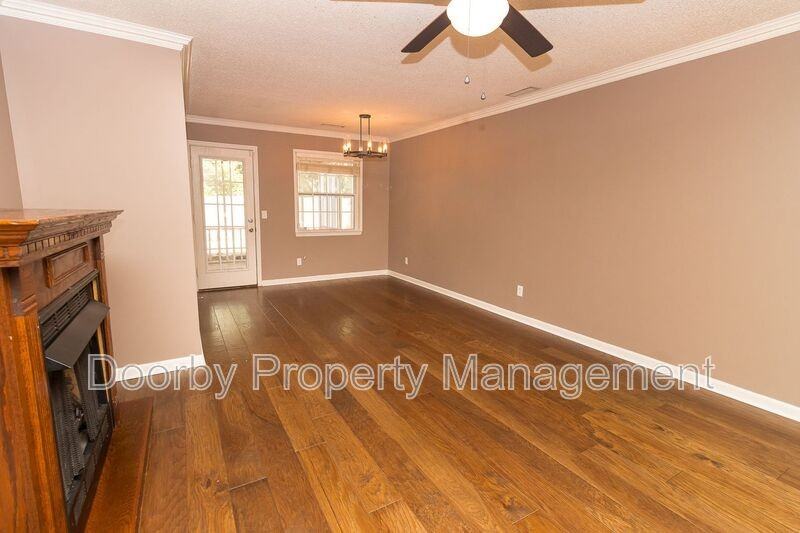 1133 Lenny Ln - Photo 5 of 24