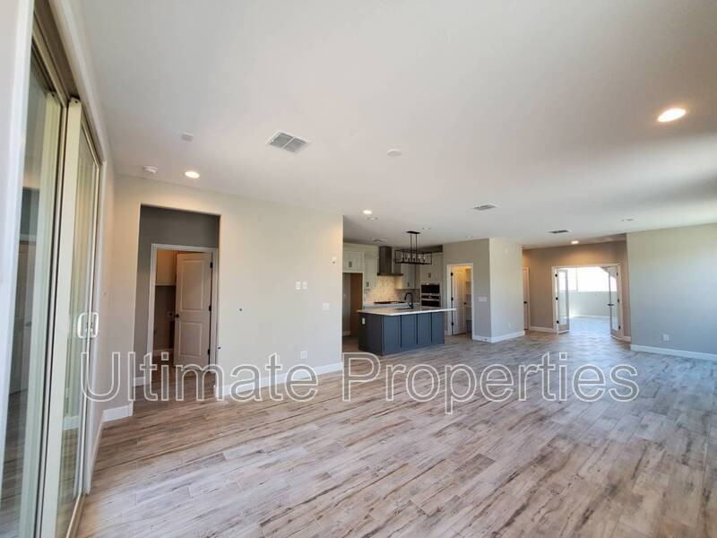 835 N 110th Ave - Photo 6 of 14