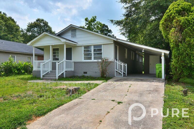 2628 Windy Dr - Photo 3 of 40