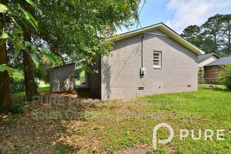 2628 Windy Dr - Photo 7 of 40