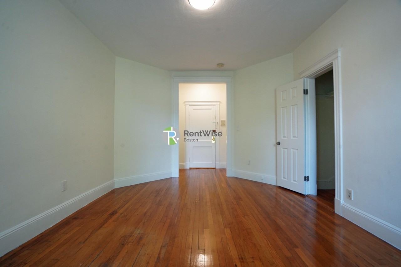 86 Brainerd Rd #17 - Photo 4 of 26