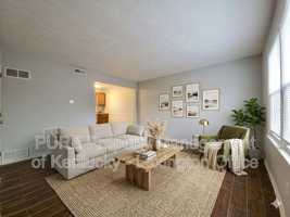 featured image of 305 Lake St #2