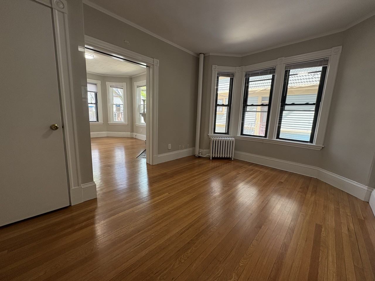 4 Pleasant Ave #1F - Photo 2 of 7