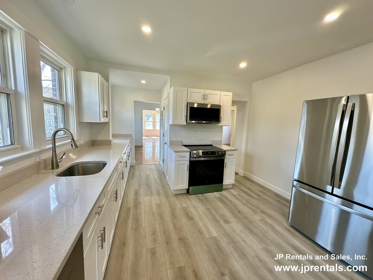 12 Hooper St #1 - Photo 3 of 22