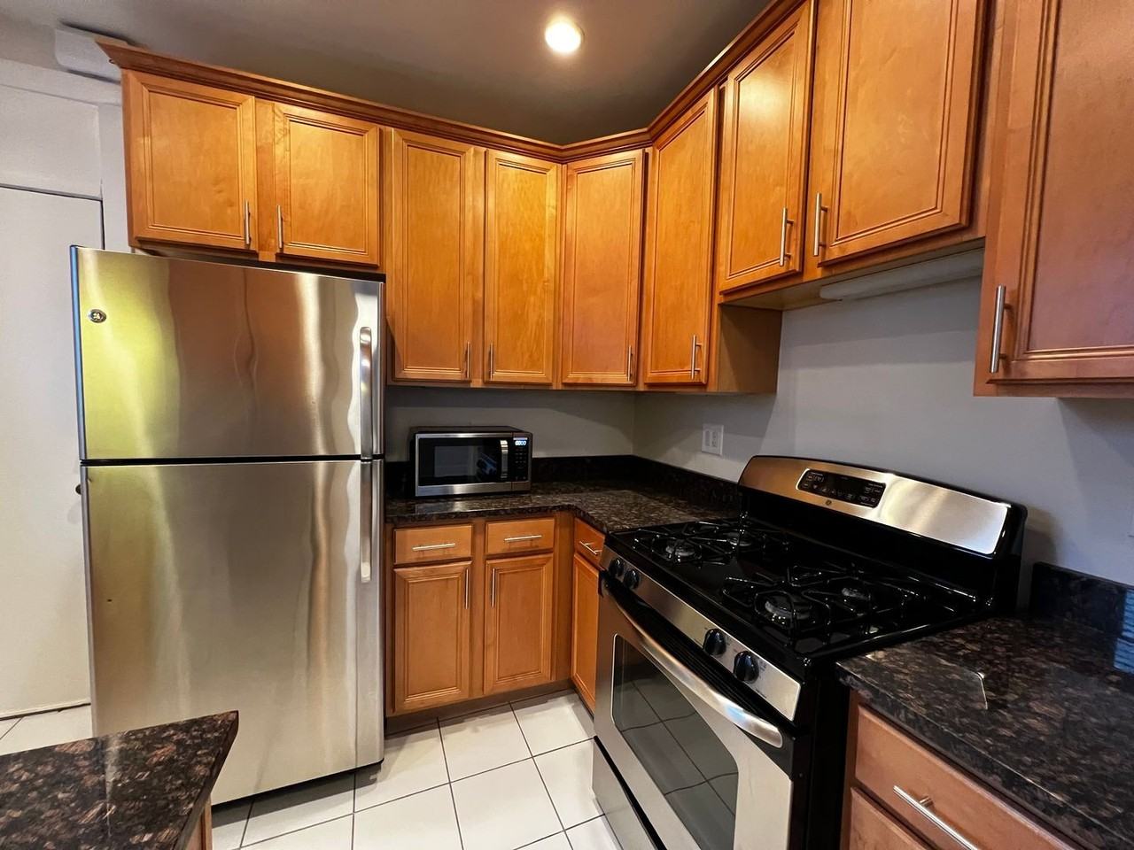 209 Kedzie St #2A - Photo 6 of 29