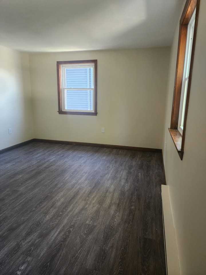 484 Western Ave #B4 - Photo 3 of 6