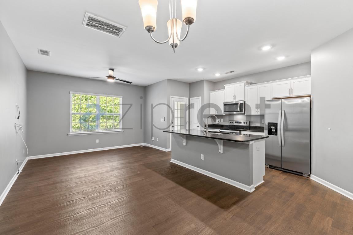6111 Guildford Hill Ln - Photo 2 of 26