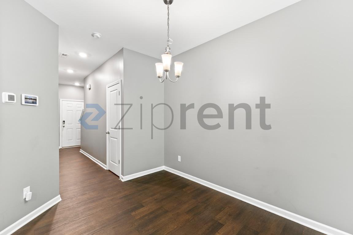 6111 Guildford Hill Ln - Photo 6 of 26