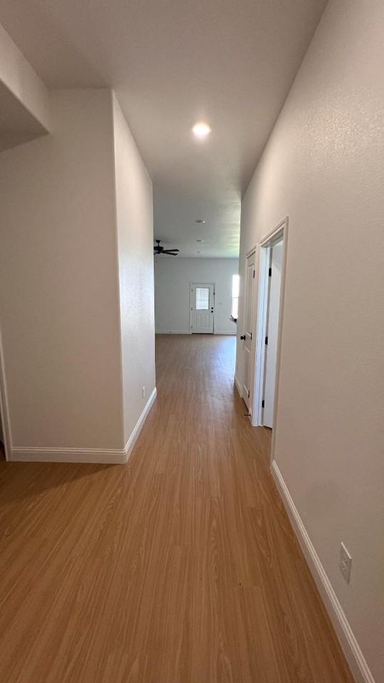 300 Woodstock Ln - Photo 4 of 11