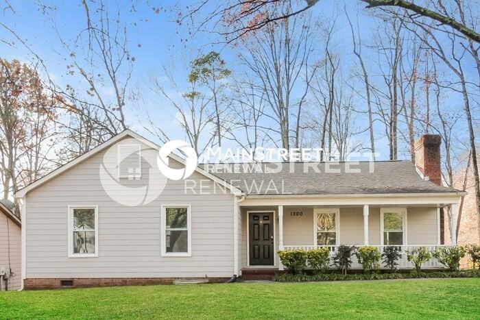 1200 Ashford St - Photo 3 of 16