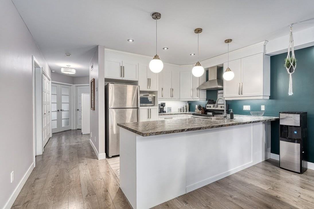 201 W Silver Sands Dr #U2 - Photo 2 of 5