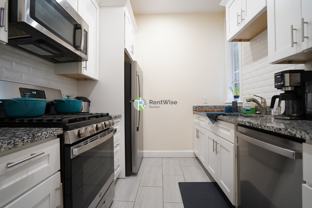 29 Queensberry St #4 - Photo 1 of 1