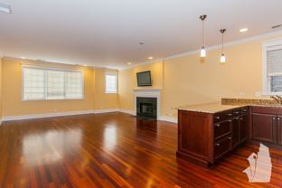 3841 N Southport Ave #4 - Photo 1 of 1