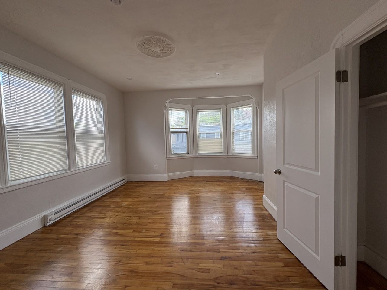92 Main St #2 - Photo 3 of 4