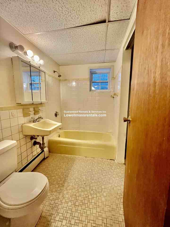238 Chelsea St #7 - Photo 5 of 6