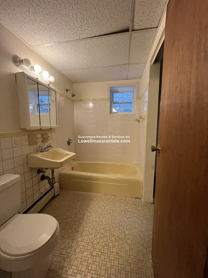238 Chelsea St #7 - Photo 6 of 6