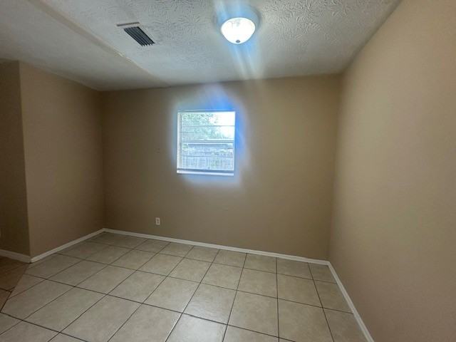 7076 Queen Of Hearts Ct - Photo 5 of 15