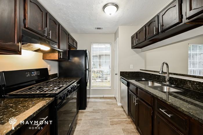 3131 Linden Dr - Photo 7 of 15
