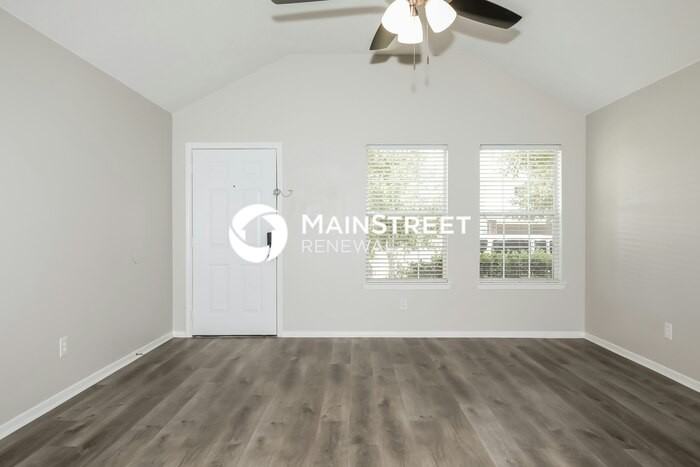 1430 Great Easton Ln - Photo 3 of 16