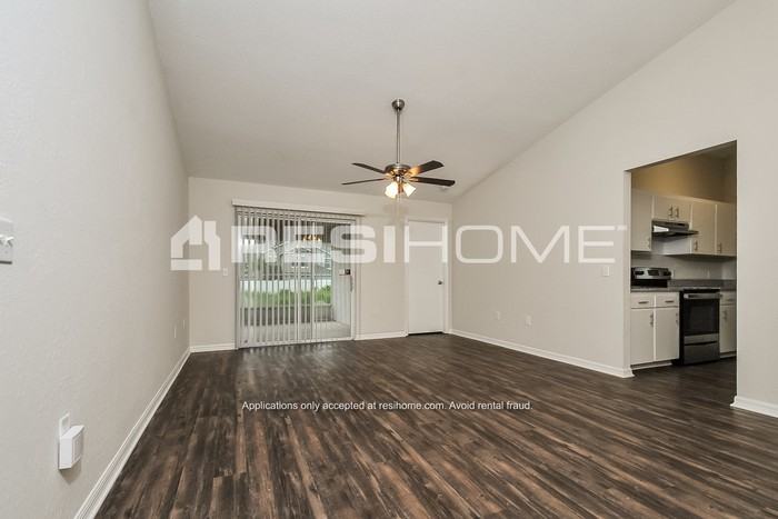 6577 Shepherd Oaks St - Photo 6 of 24