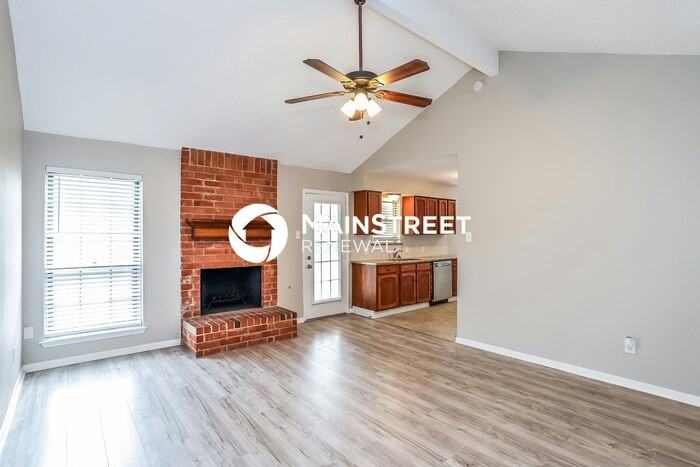 4114 Brumbelow St - Photo 3 of 16