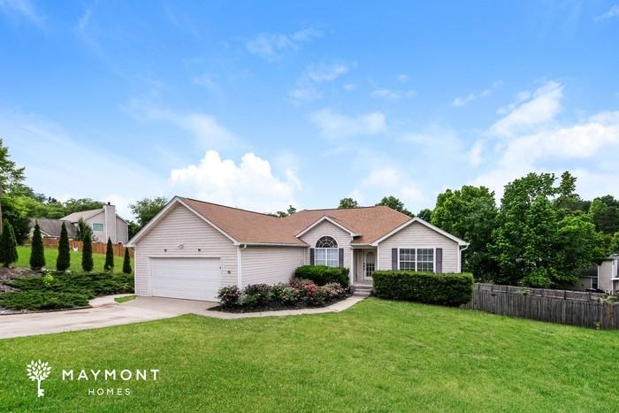 684 Spencer Ct - Photo 5 of 15