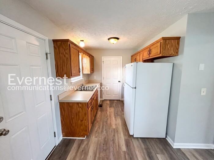 209 Loch Lomand Dr - Photo 5 of 25