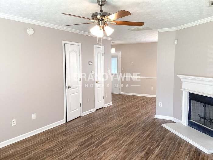7132 Bowie Dr - Photo 5 of 29