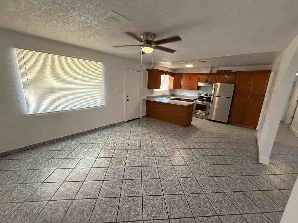 5359 W Osborn Rd - Photo 2 of 20