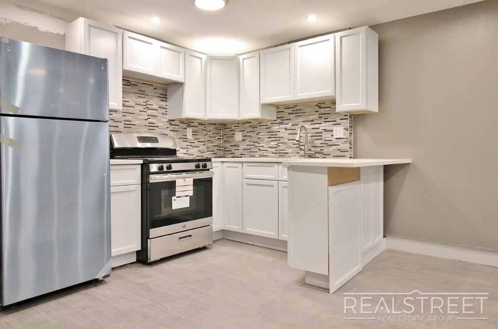 670 Eastern Pkwy - Photo 2 of 14