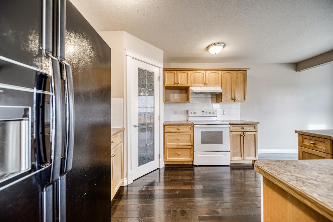 413 Bayside Pl Sw - Photo 3 of 26