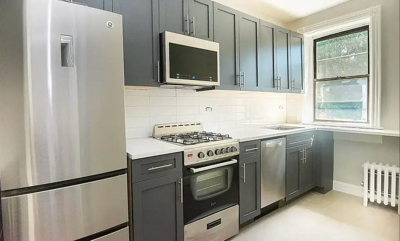 206 Saint Marks Ave #4C - Photo 5 of 8