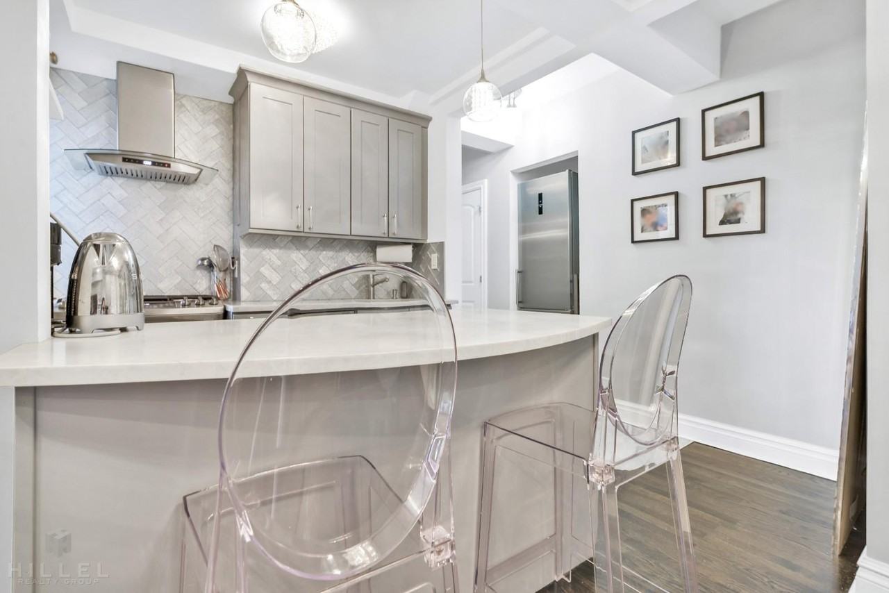 20 Continental Ave #4G
