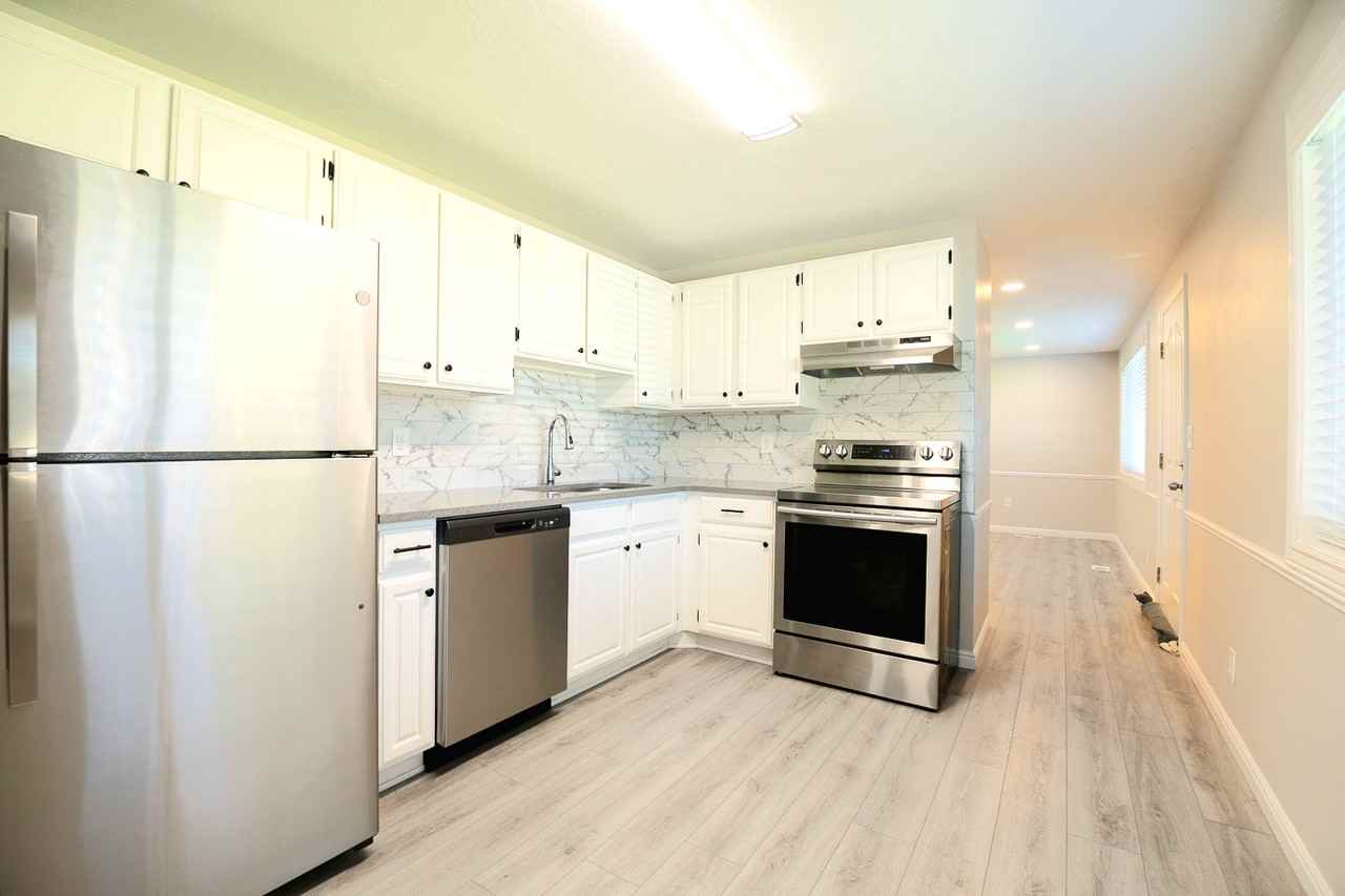 1428 N Porter Ave #1 - Photo 2 of 18